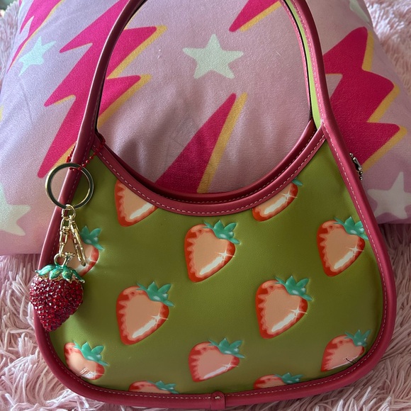 Coachtopia Handbags - Coachtopia Strawberry Ergo